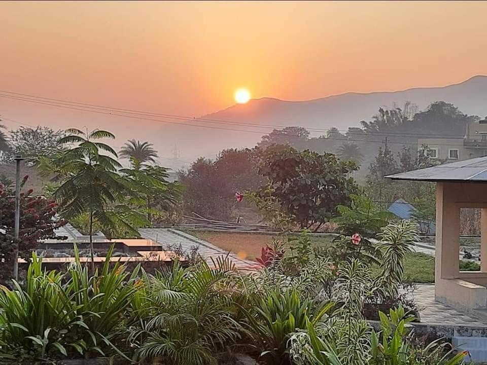 Royal Meadows - Igatpuri Bungalow B 외부 사진