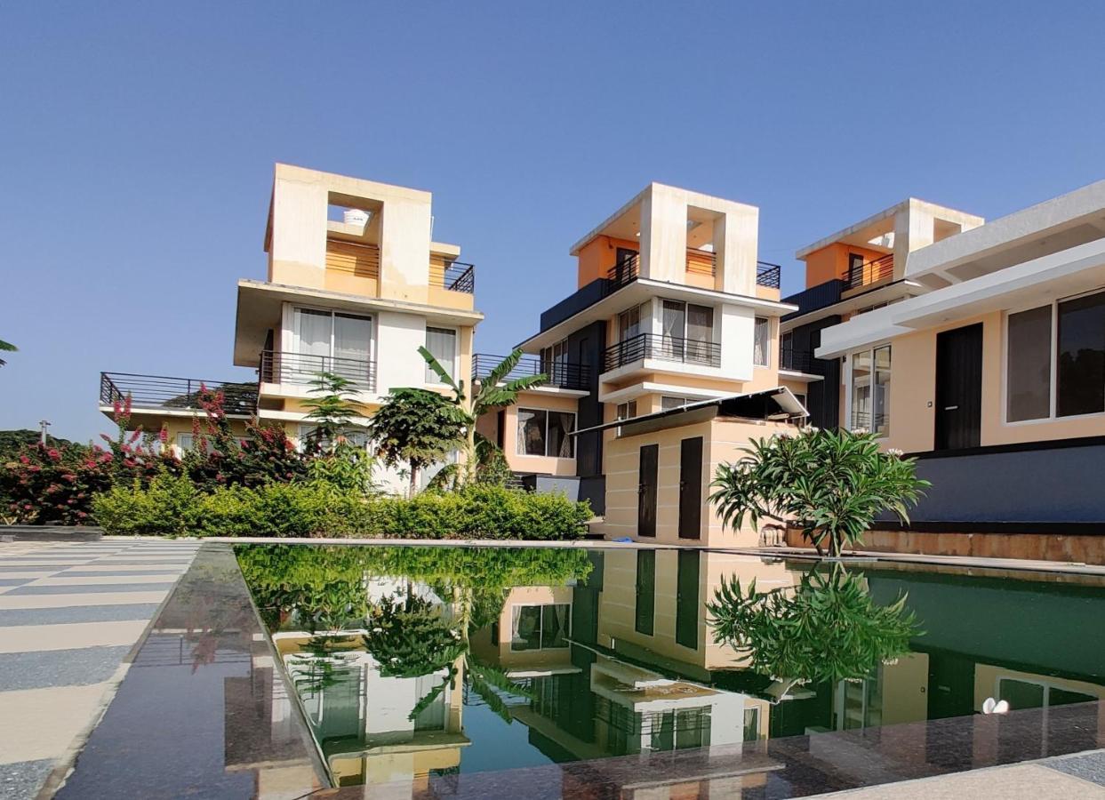 Royal Meadows - Igatpuri Bungalow B 외부 사진