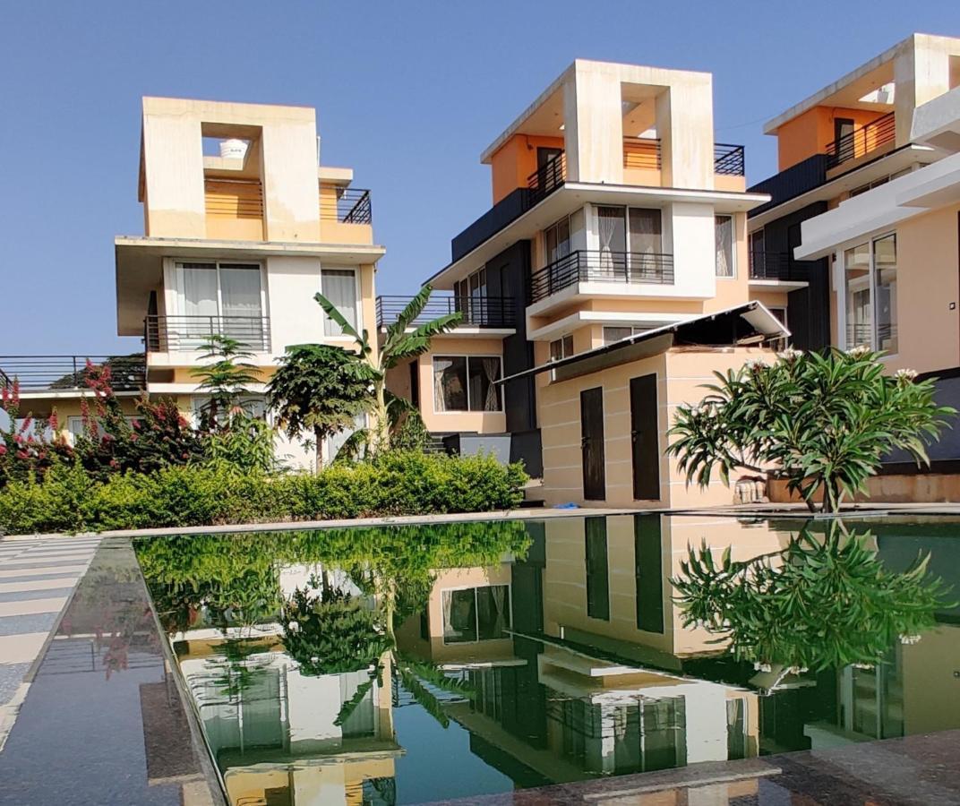 Royal Meadows - Igatpuri Bungalow B 외부 사진
